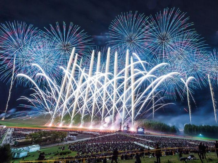 9/7(土)出発】楽楽！往復直行バス利用！北海道芸術花火2024＜モエレ沼