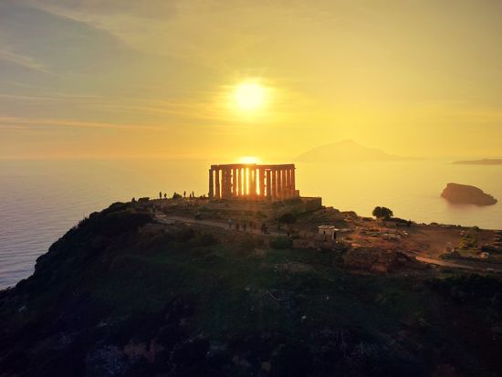 Sounion_Temple of Poseidon_AdobeStock_286940024