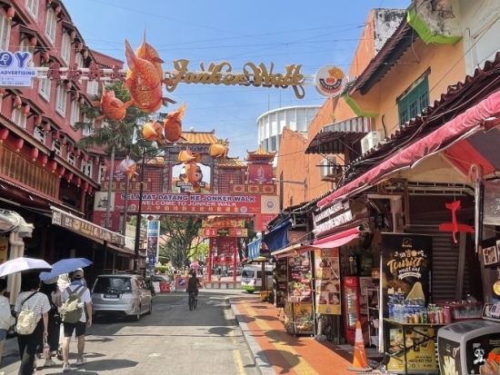 朝早めの出発で混雑回避！半日マラッカ自由散策ツアー　伝統衣装クバヤレンタルプラン＆アフタヌーンティー付きプランあり＜午前／日本語ガイド＞