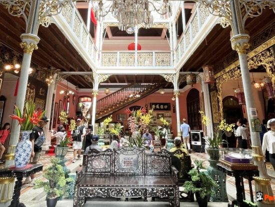 ペナン観光ツアー　世界遺産ジョージタウン＋ブルーマンションでの昼食＋トライショー乗車＜半日／送迎付きプランあり／日本語ガイド＞