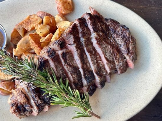 アペティート クラフトピザ&ワインバー　食事券＆事前予約　挙式やハネムーンの1.5次会のお食事会に！本格ナポリピザを味わう＜オハナ・ワイキキ・イースト内＞ 