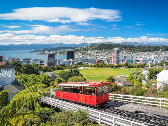 New Zealand_Wellington_Cable Car_shutterstock_682572673