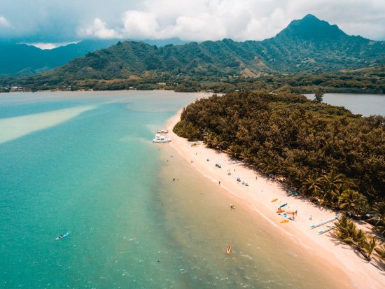 クアロア・ランチ　プライベートビーチでカヤック、SUP、バレーボールなどのビーチアクティビティを満喫＜半日または1日／送迎付きプランあり＞