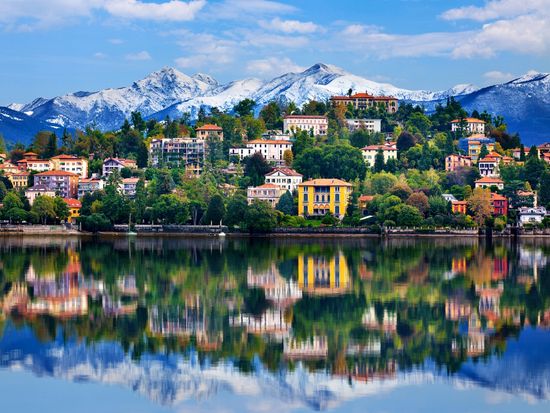 Lake_Maggiore_Verbania_shutterstock_306692285