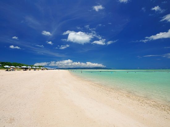 星砂の浜(竹富島) | 沖縄 旅行の観光・オプショナルツアー予約 VELTRA