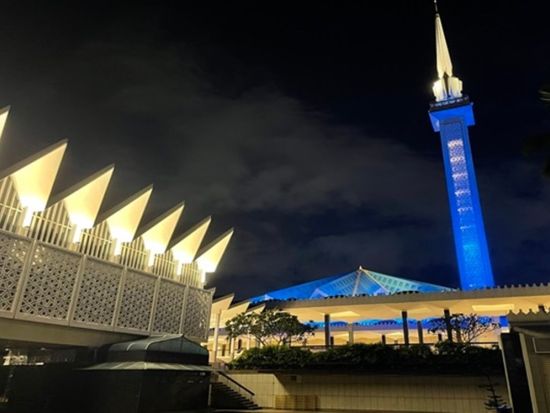 絶景ナイトツアー ブルーモスク＆国立モスク＆サロマブリッジ 夜景ベストスポット厳選！＜日本語ガイド／クアラルンプール発＞