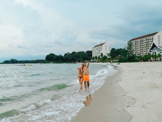 ポートディクソン1日観光ツアー 白砂のビーチ＆ラチャド岬灯台＆スリ・センダヤン・モスク訪問＜日本語ガイド／クアラルンプール発＞