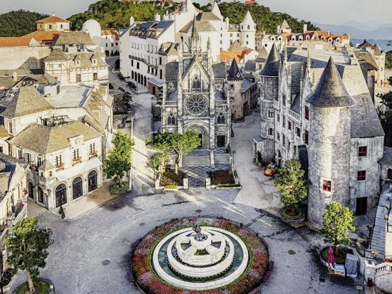 サンワールド・バーナーヒルズ「Sun World Ba Na Hills」チケット予約・前売り券＜往復シャトルバス＆夕食付きプランあり＞