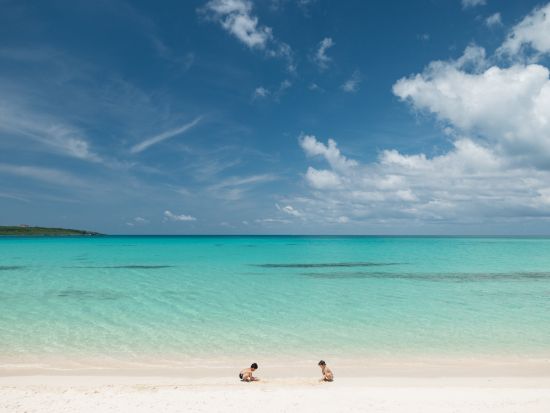 観光フォト ショートプラン 宮古島屈指の最高のロケーションで思い出を！＜30分／40カット／宮古島＞