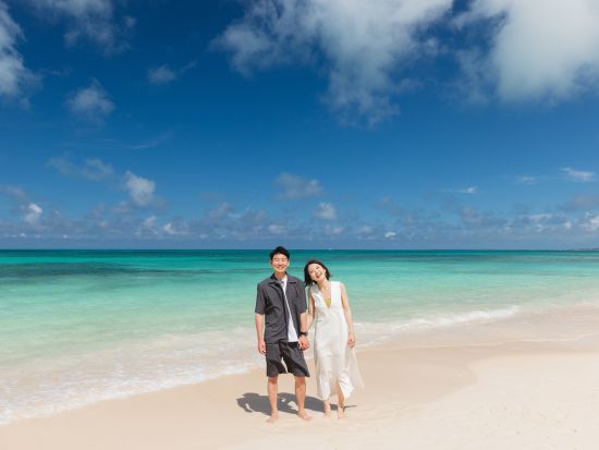 観光フォト ショートプラン 宮古島屈指の最高のロケーションで思い出を！＜30分／40カット／宮古島＞