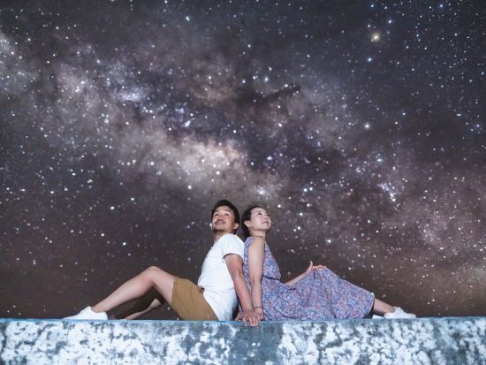 星空フォトプラン 美しく輝く満点の星空を背景に記念撮影 石垣島で思い出に残る写真を◎＜30分／5カット～／宮古島＞
