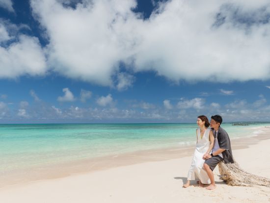 フォトツアー 渡口の浜や17ENDなどご希望のロケーションをいろいろ巡って思い出を残そう！＜4時間～8時間／100～200カット／宮古島＞