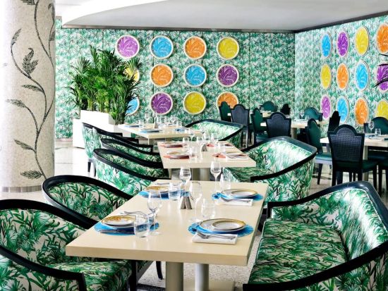 ジャルディーノ(Giardino)☆食事券＆事前予約サービス＜朝食ビュッフェ／ディナービュッフェ＞ *パラッツォ・ヴェルサーチェ・ドバイ内
