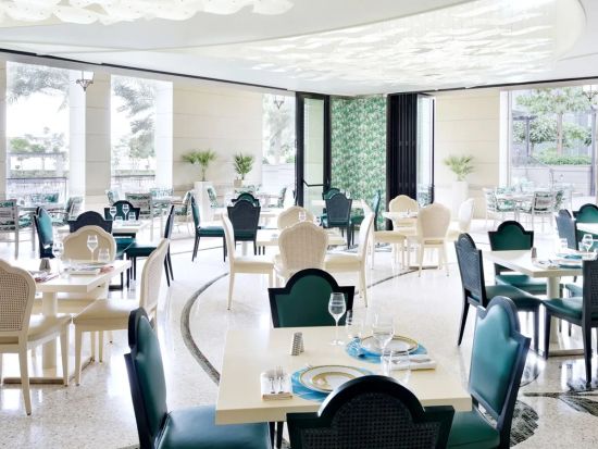 ジャルディーノ(Giardino)☆食事券＆事前予約サービス＜朝食ビュッフェ／ディナービュッフェ＞ *パラッツォ・ヴェルサーチェ・ドバイ内