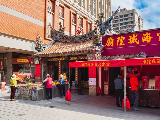 Taiwan_taipei_Taipei Xia Hai City God Temple_pixta_113243259