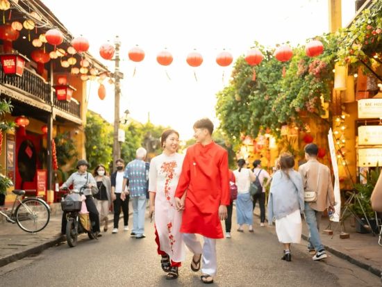 【午後発】世界遺産ホイアン満喫ツアー　ランタン手漕ぎボート＋ココナッツボートクルーズ　貸切プランや写真撮影オプションあり＜夕食／日本語／ダナン・ホイアン発＞