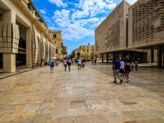 ヴァレッタ半日観光ウォーキングツアー 聖ヨハネ大聖堂入場プランあり ＜英語ガイド＞