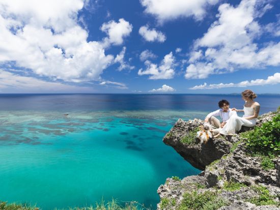 カジュアルフォトウェディングツアー 宮古島を観光気分で散策しながら秘境スポットで撮影するプラン！＜4～8時間／150～300カット／宮古島＞