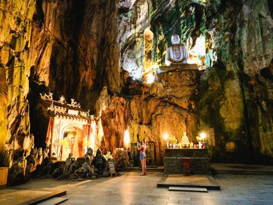 ダナン+ミーソン遺跡+ホイアン超欲張り1日観光ツアー　五行山トレッキング+ダナン＆ホイアン名物料理の昼・夕食付　カメラマン写真撮影付プランあり＜日本語ガイド＞