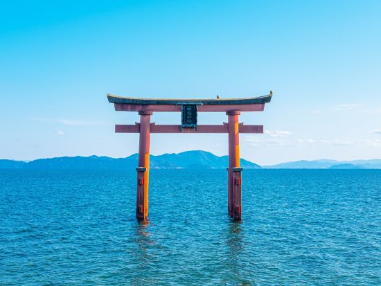 滋賀日帰りツアー MIHO MUSEUM＋旧竹林院＋白鬚神社＜大阪発着／日本語・中国語or英語＞