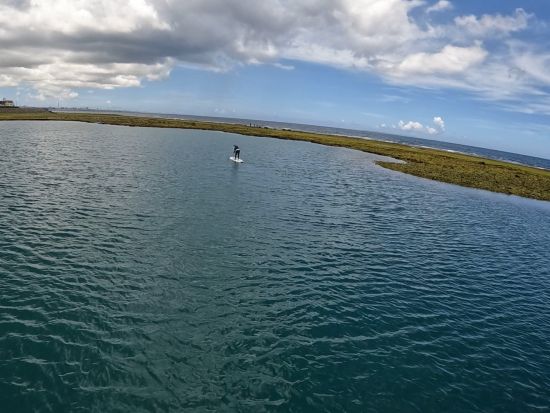 SUP体験 沖縄ブルーの美しい海を満喫 経験豊富なインストラクターが人気のコースをご案内 写真無料プレゼント＜2時間／北谷＞