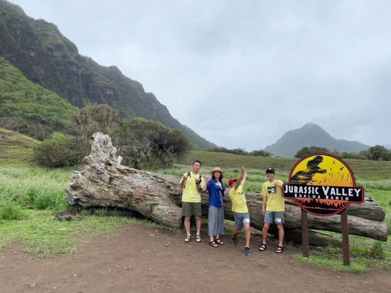 オアフ島1日観光　クアロア・ランチでのアクティビティ＋ハレイワタウン＋この木なんの木＋ドールプランテー ション　ランチはジョバンニへ立ち寄り！＜日本語ガイド＞