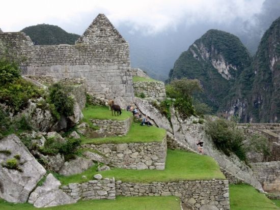 ボリビア＆ペルー5泊6日周遊パッケージ　南米の2大絶景 ウユニ塩湖＆マチュピチュ遺跡を巡る ＜朝食付き／ラパス発クスコ着＞