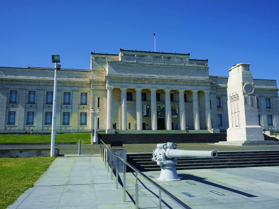 オークランド博物館 チケット予約　マオリ民族から自然史、歴史、動物まで幅広く学べる貴重な機会！