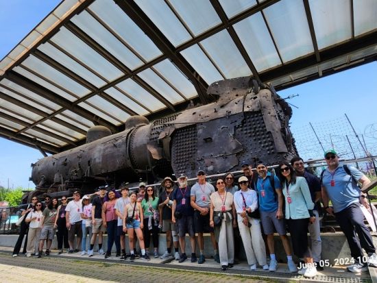 脱北者の生の声を聞く南北境界線（DMZ）ツアー　臨津閣公園・ 都羅山展望台・第3トンネル見学あり＜日本語ガイド／ソウル発着＞