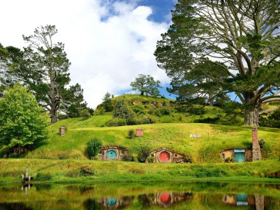 ホビット村1日観光ツアー　『ロード・オブ・ザ・リング』のロケ地を訪れる！ロトルアお送りも選択可能＜英語ガイド／オークランド発＞