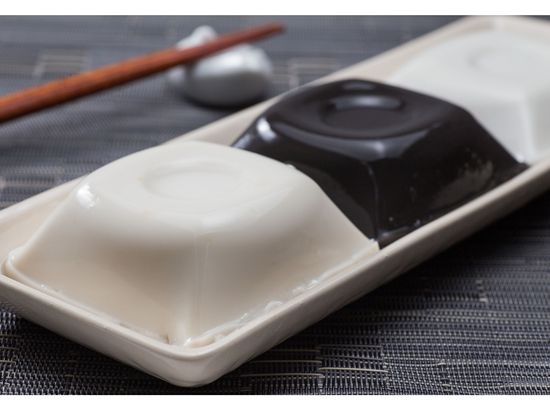 ごま豆腐（盛付イメージ）