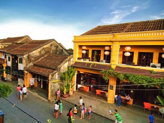 ホイアン夜のストリートフードツアー　地元の味と文化を満喫！＜英語ガイド＞