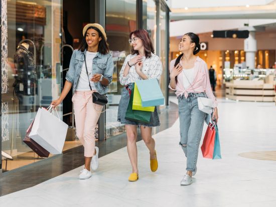 【貸切】ヴィラッジオ・モール（Villaggio Mall）終日ショッピングツアー＜英語／往復送迎／空港送迎可／ドーハ発／トランジット利用可＞