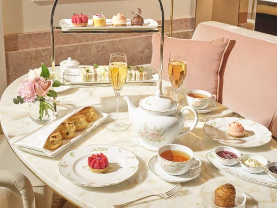 The-Lana-Afternoon-Tea-The-Gallery-Dorchester-Collection