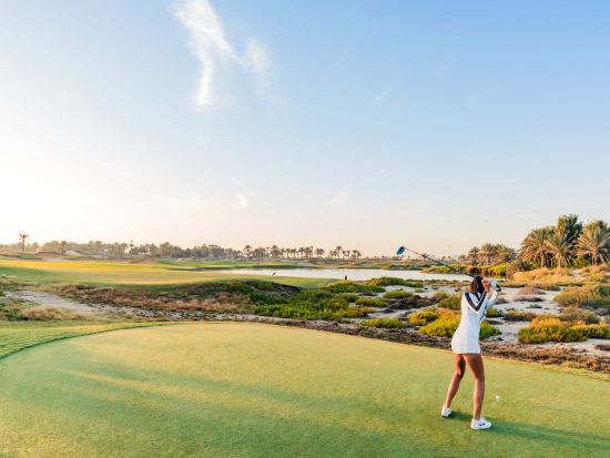 【ゴルフ場予約】サアディヤットビーチ・ゴルフクラブ（Saadiyat Beach Golf Club）*オプション：送迎／レンタルクラブ＆シューズ＜アブダビ発＞