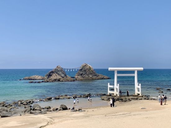 ハイヤー貸切日帰りツアー 糸島の絶景山をトレッキング！標高が低めだから初心者でも気軽に参加可能♪＜5.5時間／1日1組限定／福岡市・糸島市＞