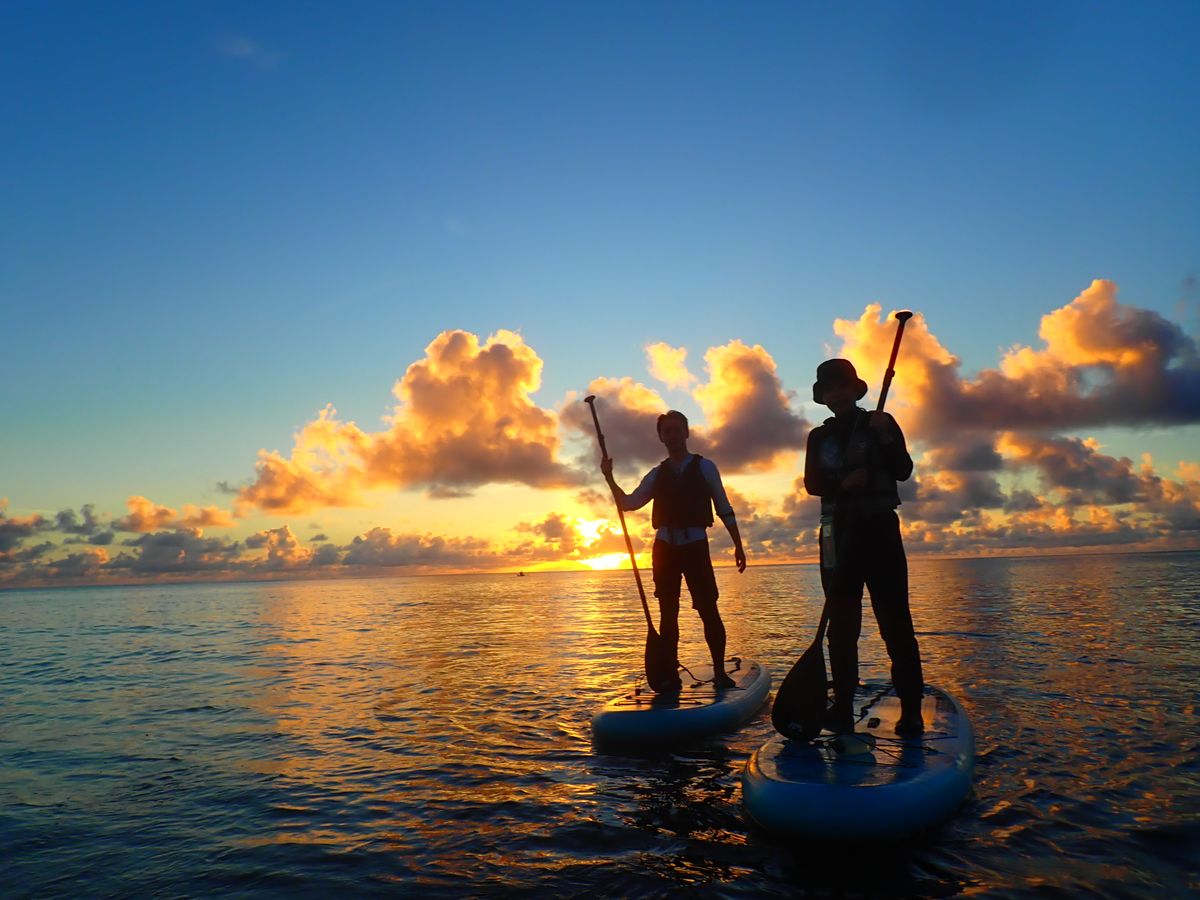 サンライズSUP 美しい朝日を眺めながらSUP体験 最高の1日をスタート