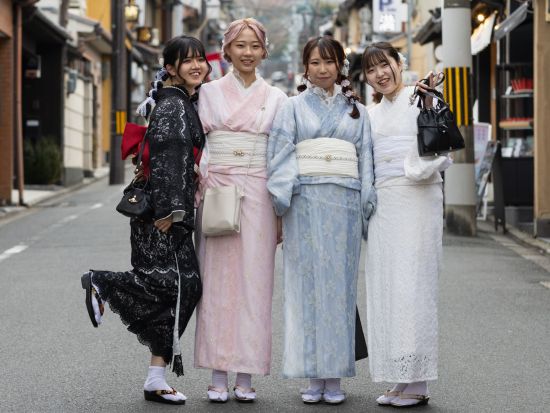 【着物・浴衣レンタル】定番からこだわりのデザインまで 和装で京都散策を堪能するひととき＜ヘアセット付／清水寺付近＞ by Okimono屋