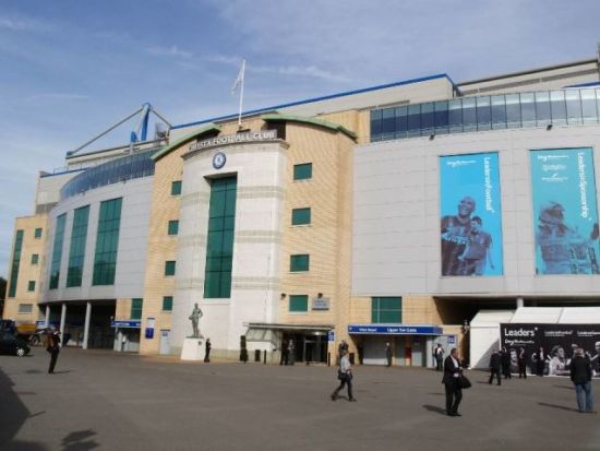 チェルシー本拠地 スタンフォード・ブリッジ スタジアム見学ツアー　ミュージアム入場付き ＜英語ガイド＞