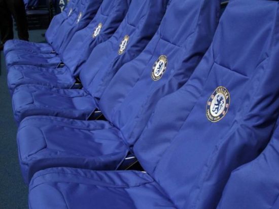 チェルシー本拠地 スタンフォード・ブリッジ スタジアム見学ツアー　ミュージアム入場付き ＜英語ガイド＞