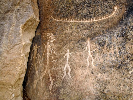 世界遺産ゴブスタン 半日観光ツアー＜貸切／英語ガイド／4時間／バクー発＞