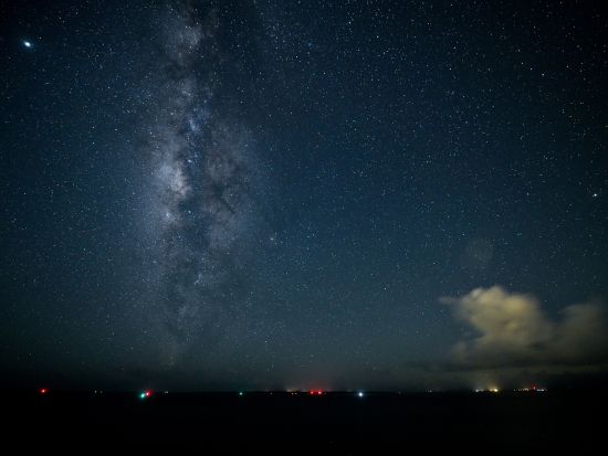 しゃにしゃに星空ツアー ”満点の星空を見るためだけに作られた特別な空間”で星空体験！＜45分／石垣島＞