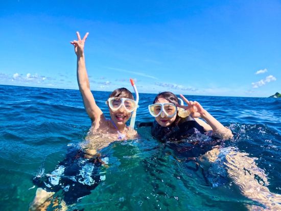 ボートシュノーケリングツアー 少人数制で女性・ファミリーにもおすすめ◎GoPro写真サービス付き 貸切プランあり！＜約2時間／石垣港発＞
