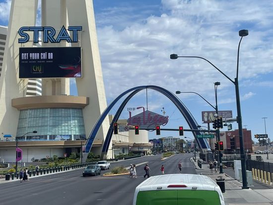 20240729020300_349594673_2012_0