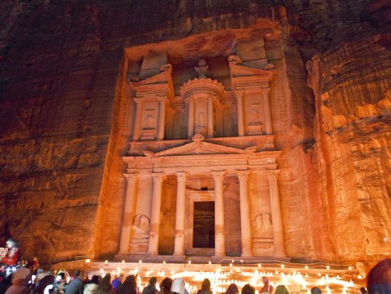 昼食付！世界遺産ペトラ遺跡1日観光＜貸切／英語or日本語／アンマン発／昼食付＞