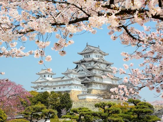 【英語バスツアー】姫路城・好古園+家老屋敷跡公園+有馬温泉+六甲山を巡る日帰り観光＜昼食付プランあり／大阪発／英語ガイド＞