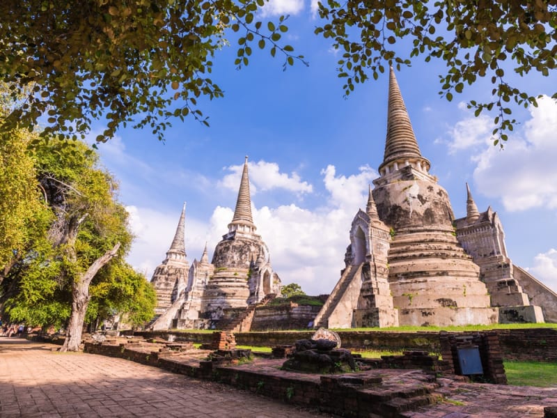 Thailand_Ayutthaya_Wat Phra Si Sanphet_shutterstock_222910915