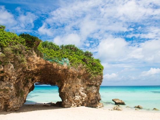 貸切観光タクシー 宮古島の観光スポットを巡る 空港またはホテルへ送迎可能＜1名～／宮古島＞