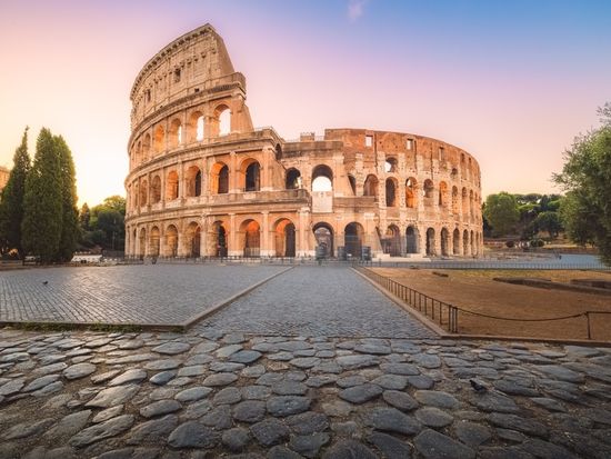 colosseum-sunset-rome