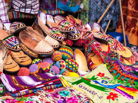 グアテマラ周遊6日間　アンティグア＋チチカステナンゴ＋パナハッチェル＋グアテマラシティ＋フローレスを巡る＜水・土曜／日本語・英語ガイド／グアテマラシティ発着＞